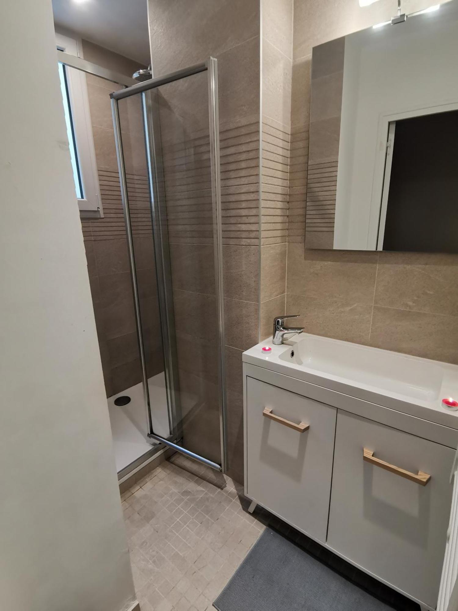 *Appartement Moderne/2 Minutes Du Metro* Saint-Ouen  Εξωτερικό φωτογραφία