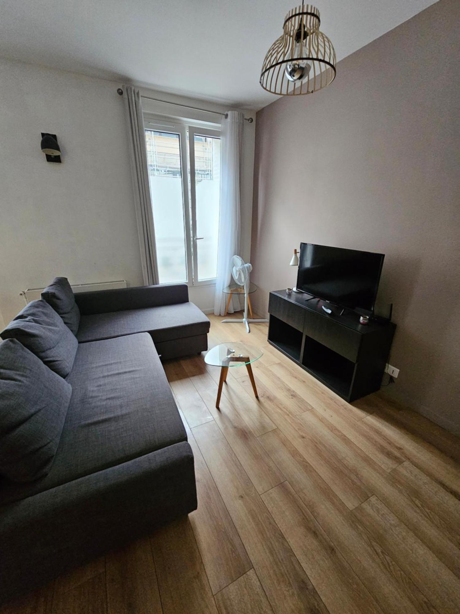 *Appartement Moderne/2 Minutes Du Metro* Saint-Ouen  Εξωτερικό φωτογραφία