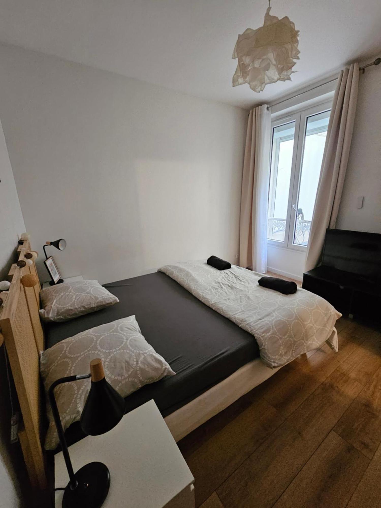 *Appartement Moderne/2 Minutes Du Metro* Saint-Ouen  Εξωτερικό φωτογραφία